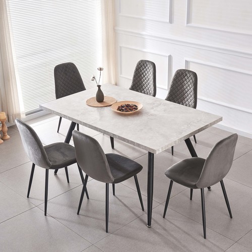 People 5m dining table - 1.5m,